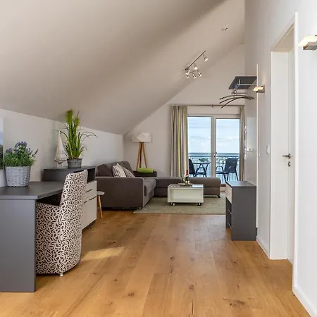 Reeder's Topp Penthouse *